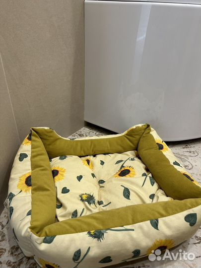 Лежанка для кошек