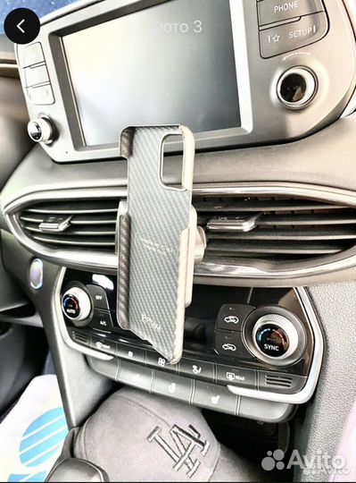 Чехол на iPhone 11 pro pitaka