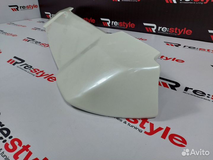 Спойлер Toyota Land Cruiser 200 Белый K2384