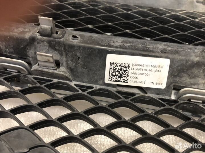 Решетка радиатора Mercedes W 205