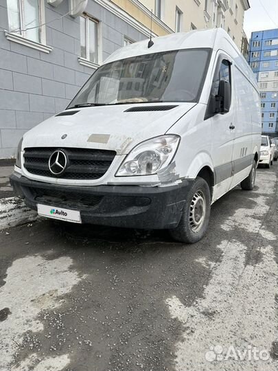 Mercedes-Benz Sprinter 2.2 МТ, 2011, битый, 384 923 км