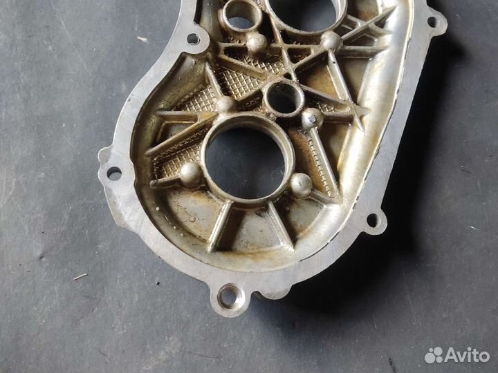 Крышка распредвалов левая Mercedes Benz m272 X204