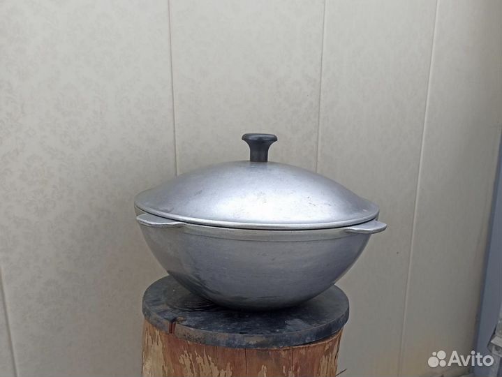 Казан чугунный СССР