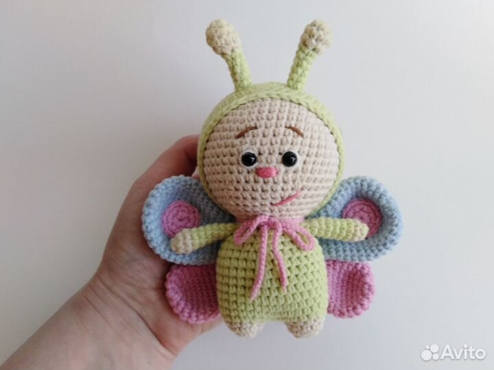 Бабочка вязаная игрушка амигуруми