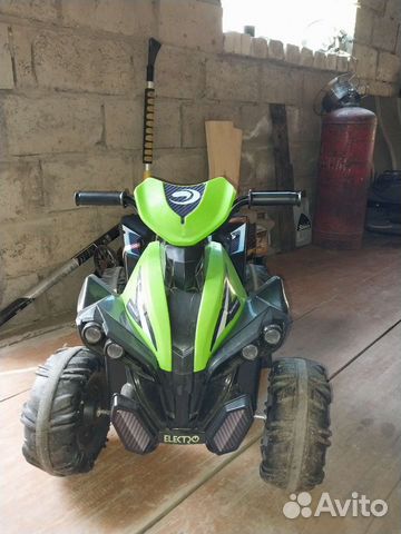 Детский квадроцикл на аккумуляторе бу