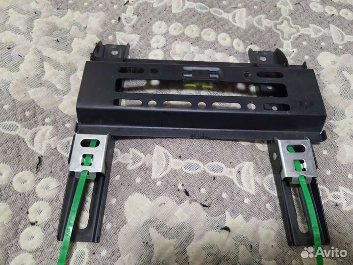 Кронштейн для телевизора на стену