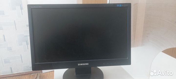Монитор samsung
