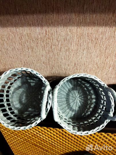Корзинка для фруктов из бумажной лозы