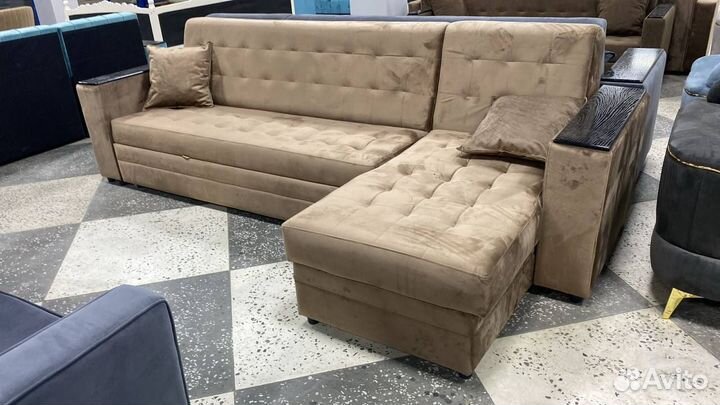 Угловой диван с доставкой / Диван прямой