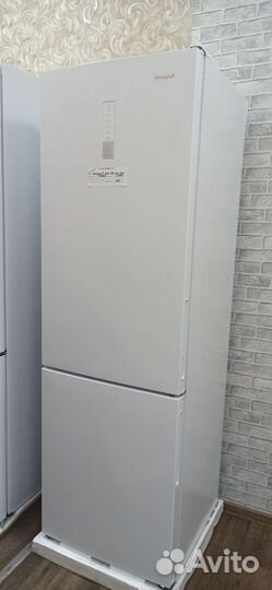 Холодильник Weissgauff WRK 190 DW Total NoFrost