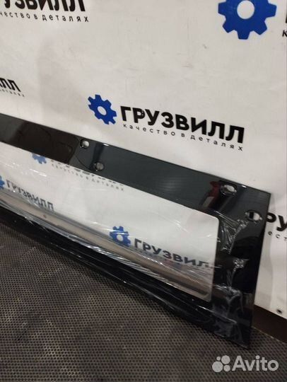 Панель кабины (витрина) Volvo FH4 82267438