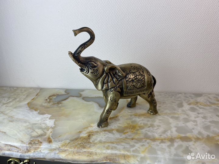 Статуэтки слоники