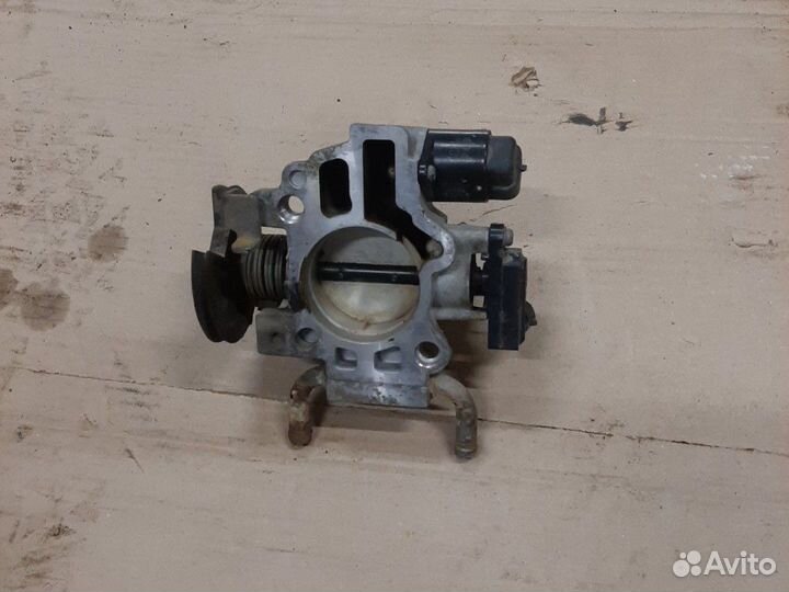 Дроссельная заслонка Daewoo Nexia Chevrolet Lanos