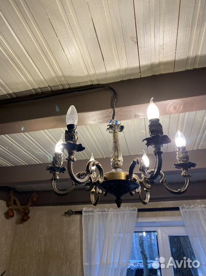 Винтажная бронзовая люстра