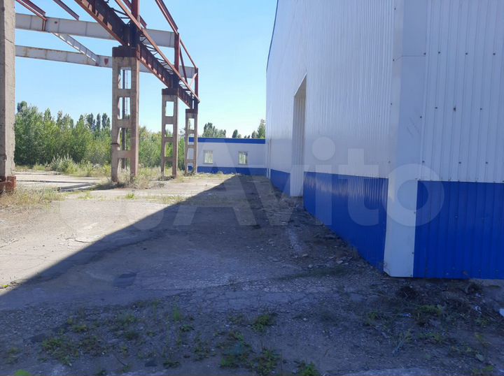 Здание, 5682 м²