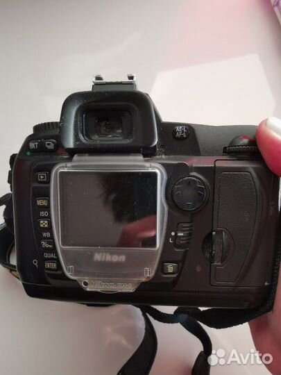 Зеркальный фотоаппарат Nikon D70s