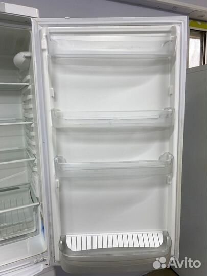 Холодильник б/у Indezit с гарантией