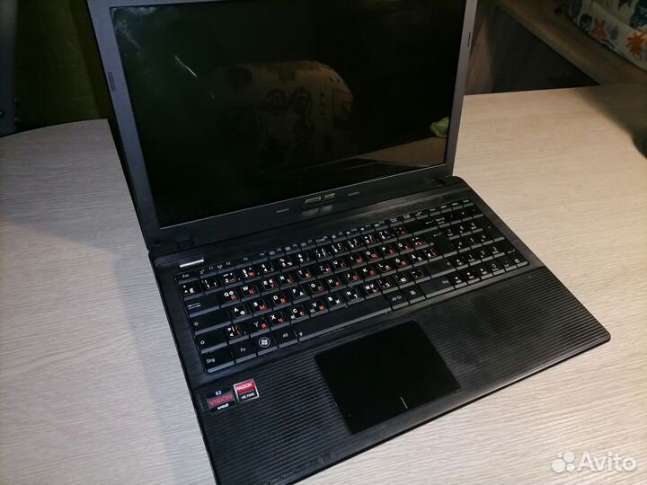Ноутбук Asus x55u