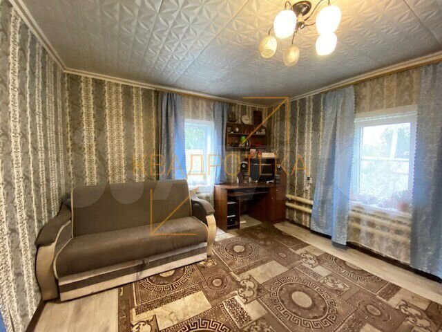 Дом 52 м² на участке 5 сот.