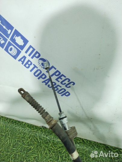 Трос ручника левый Kia Rio 3 седан 1.6 G4FC 2014