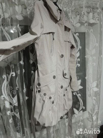 Плащ женский