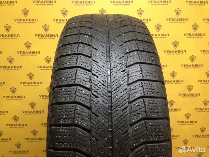 Michelin X-Ice XI2 215/60 R17