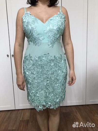 Платье Guess 50 размера