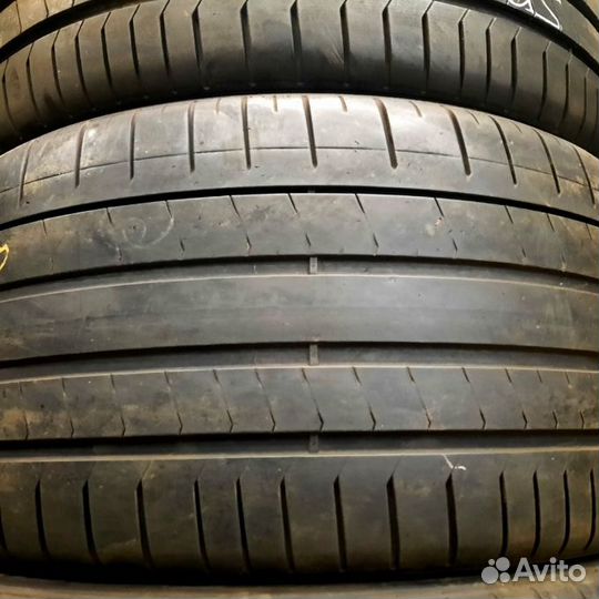 Pirelli P Zero PZ4 325/30 R23 109Y