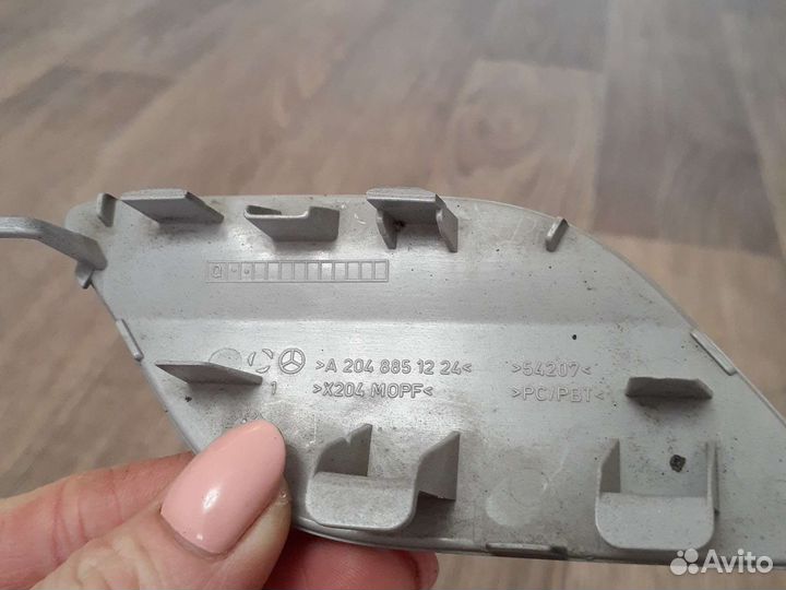 Заглушка заднего бампера Mercedes GLK X204