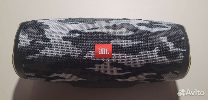 Колонка jbl charge 4