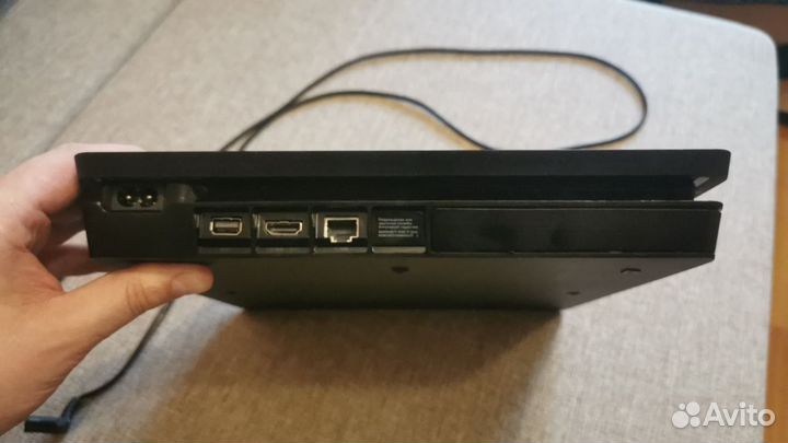 Sony PS4 slim 1tb