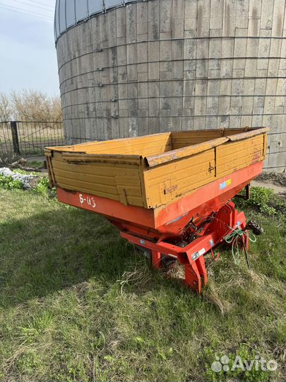 Разбрасыватель минеральных удобрений Rauch MDS 935