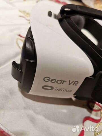 Очки виртуальной реальности samsung Gear VR