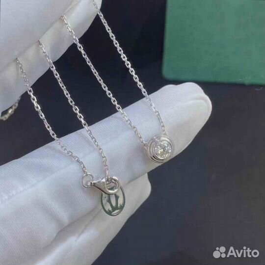 Золотое колье Cartier Diamants Légers 0,27ct