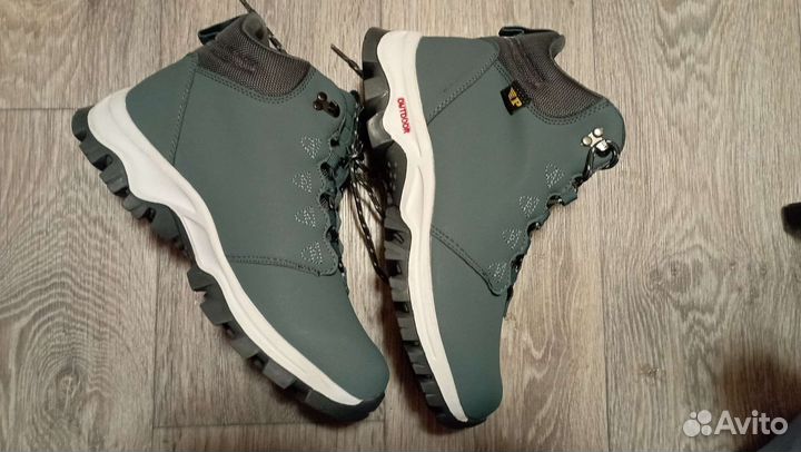 Трекинговые зимние ботинки женские 39