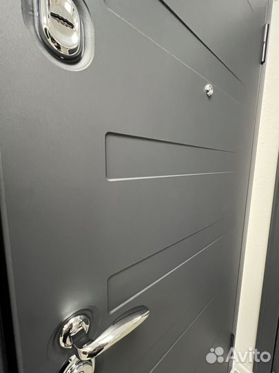 Дверь металлическая