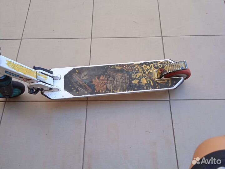 Трюковой самокат б/у