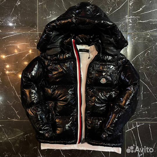 Пуховик moncler глянцевый