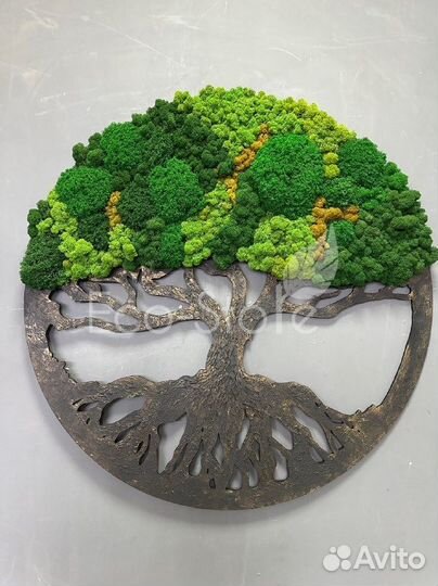 Древо из мха с позолотом