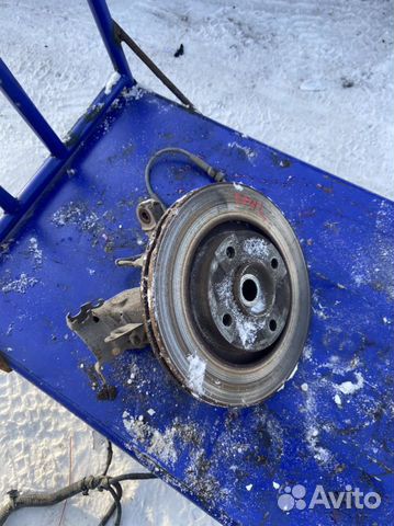 Поворотный кулак левый DongFeng s30 DFM h30