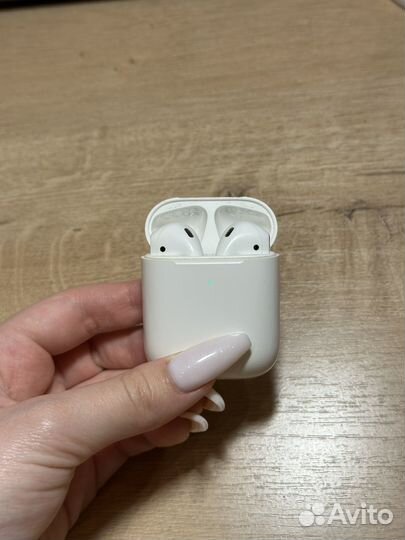 Наушники apple airpods