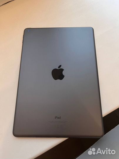 Apple iPad 7 2020