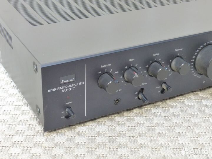 Sansui AU-317
