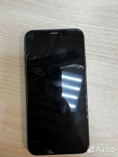 iPhone X, 64 ГБ