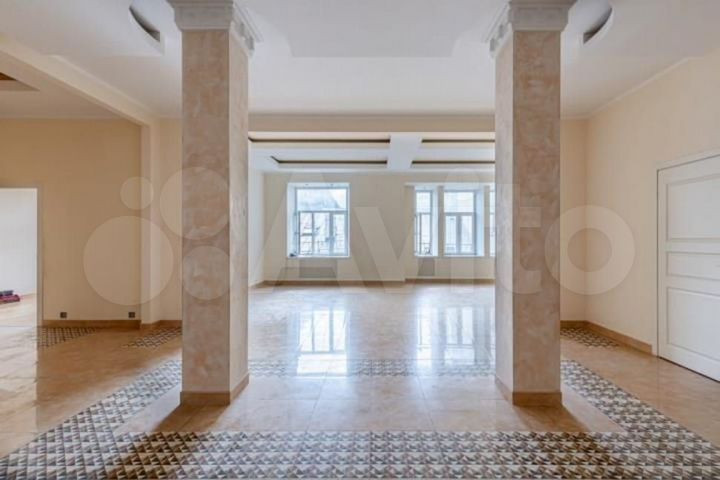 Гостиница, 200 м²