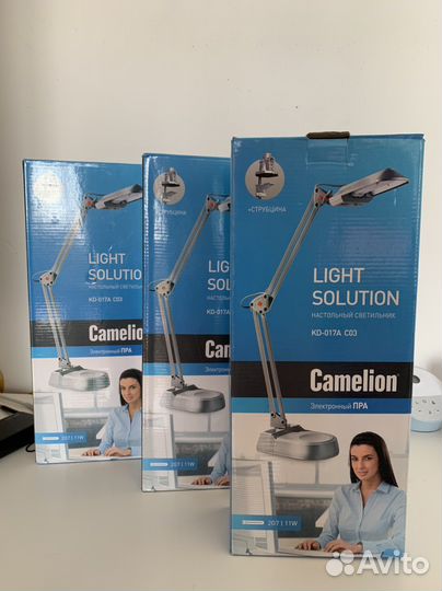 Настольный светильник KD-017A C03