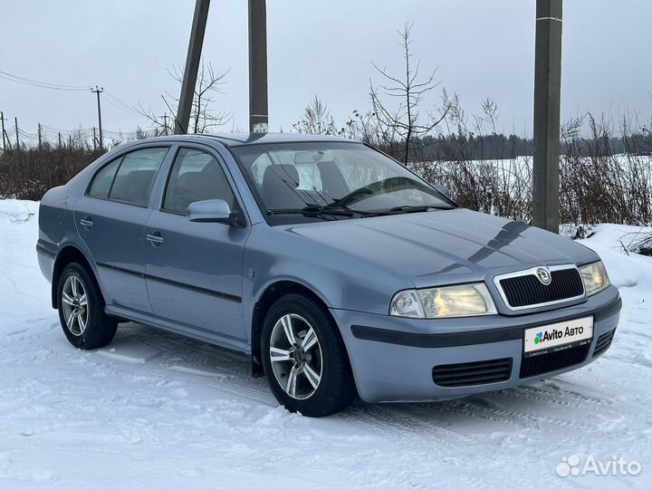 Skoda Octavia 1.6 МТ, 2008, 220 000 км