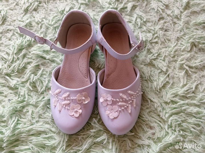 Туфли для девочки