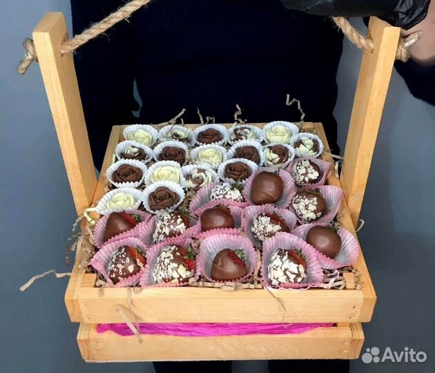 Клубничные наборы с доставкой