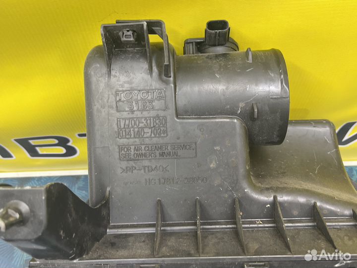 Корпус воздушного фильтра Lexus RX 350 17700-31B30